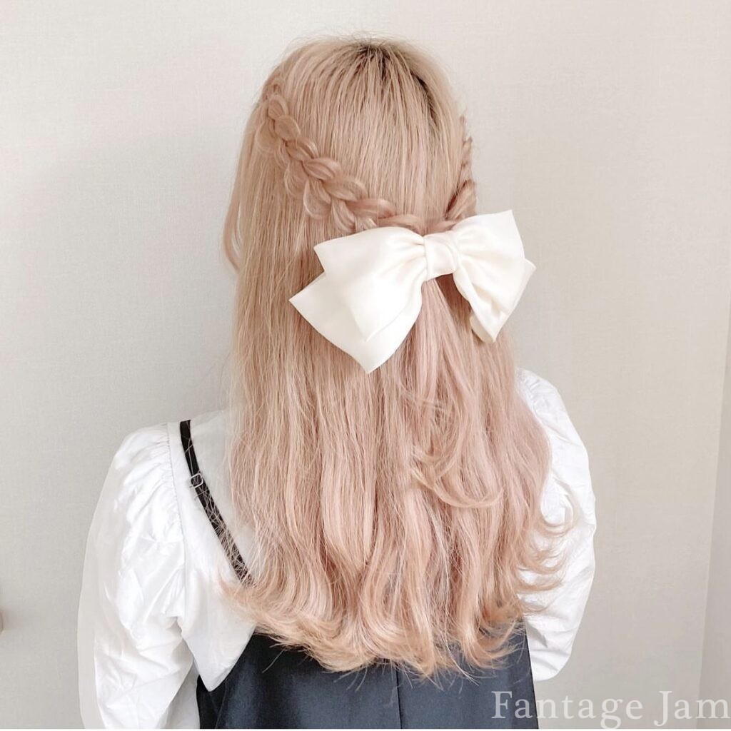 ハイトーンカラーのピンク髪