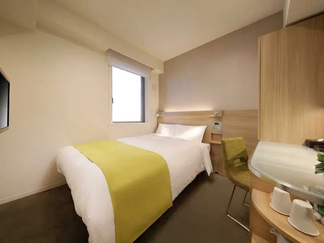京王プレッソイン浜松町ホテル客室内ベッドの写真