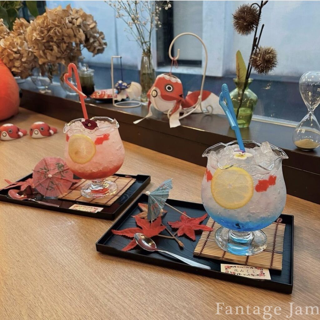 カフェ&ダイニングバー 金魚亭の金魚鉢型のグラス